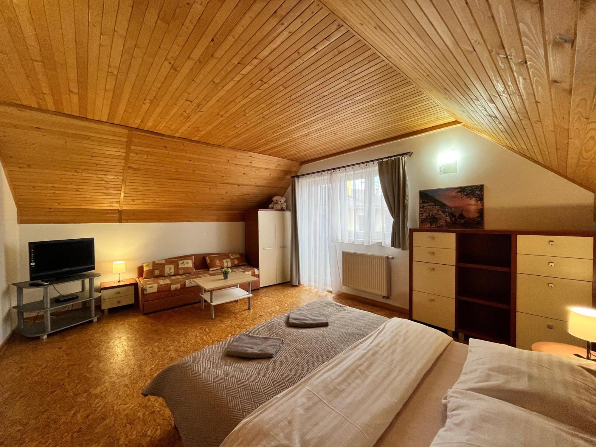 Penzion Ruzbasky Stará Lesná Zimmer foto